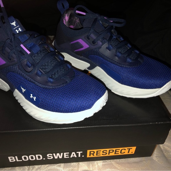 PROJECT ROCK 5 - Picture 2 of 4